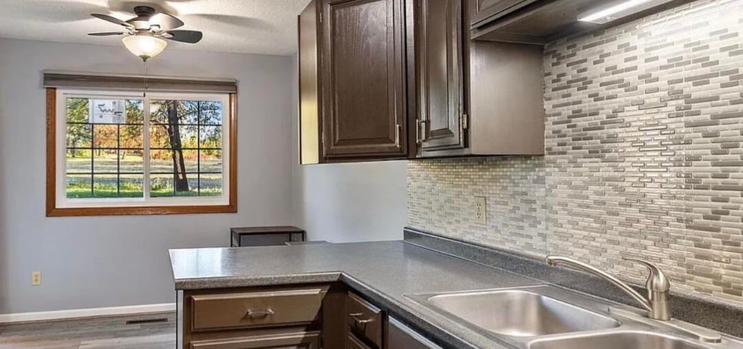 Help with paint color in the kitchen