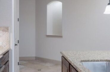 Art nook for a minimalist?