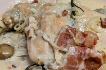 Rabbit (Lapin au vin)