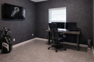 Need some advice on a style of rug to go with.