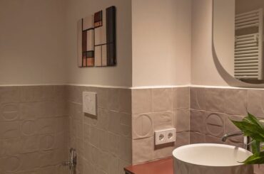 Total bathroom makeover (also solving a noisy shared ventilation)