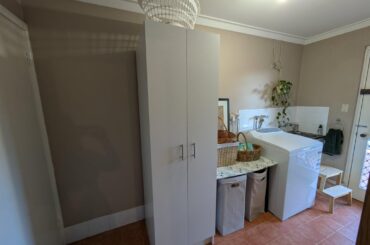 Laundry layout help - can't build wall-to-wall