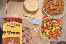 Burrito veggie - haricot rouge, pico de gallo, sauce blanche , gouda au cumin râpé