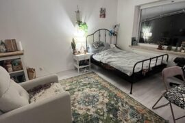 Choosing the right throw for bed