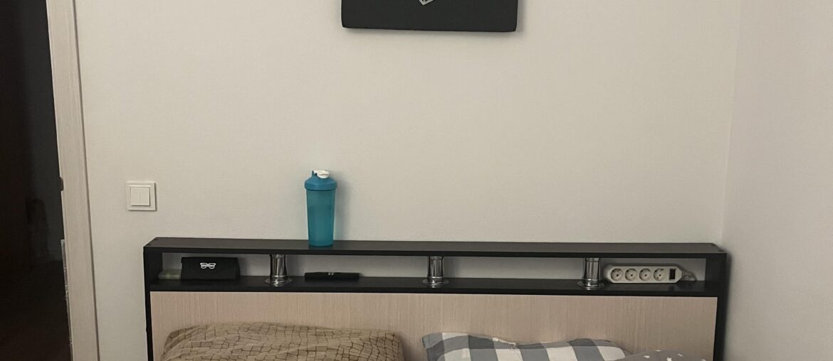 Should i add anything else on the wall?