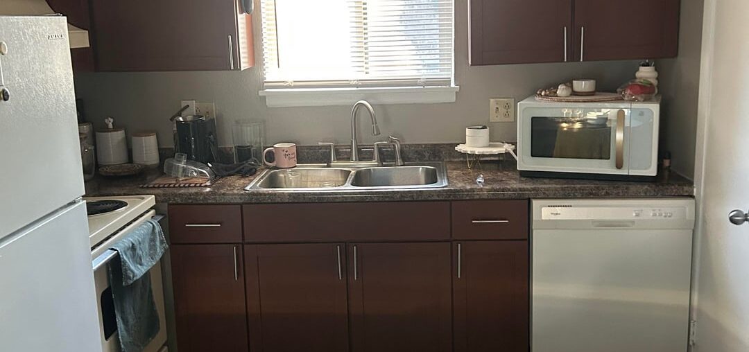 How do I make my kitchen more homey? How do I make my kitchen more homey?