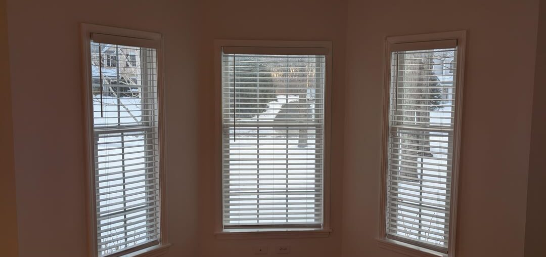 Help with window curtains