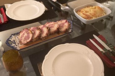 Roulade de chapon et sauce morilles