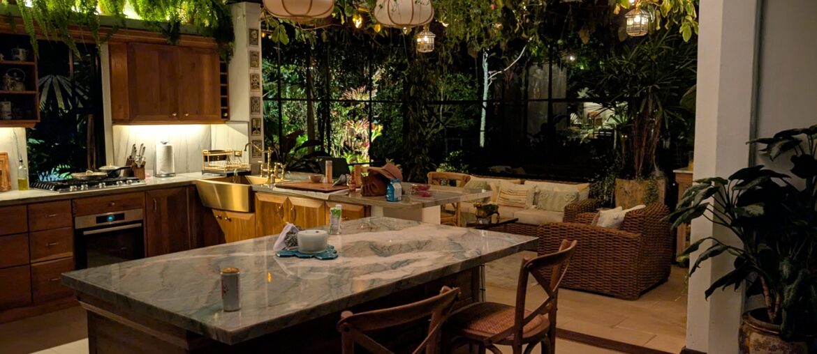 OC, Tropical forest kitchen at note.