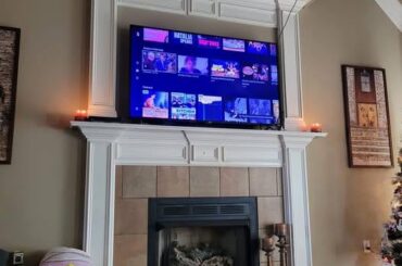 We have lived here for 4 years and I have no clue how to style this double mantle. I told my husband we would probably be better off just tearing it down but does anyone have design ideas?