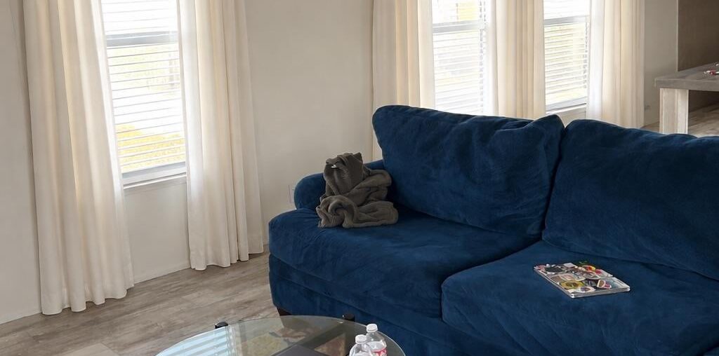 Yes or no to the curtains ? If no what do you suggest ?