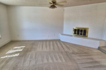 New house... decorating living room help. I want eclectic mixed with 40s.