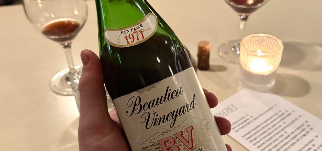 Beaulieu Vineyard Burgundy 1971 Beaulieu Vineyard Burgundy 1971