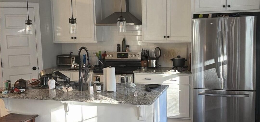 Paint color with undesirable floors