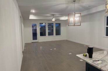 First time buyers, terrified of mismatching colors while decorating