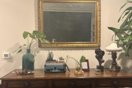 What should go on my table