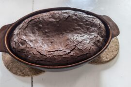 1 kg de brownies au chocolat avec des noisettes