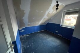 How would you make thisa functional walk in closet?