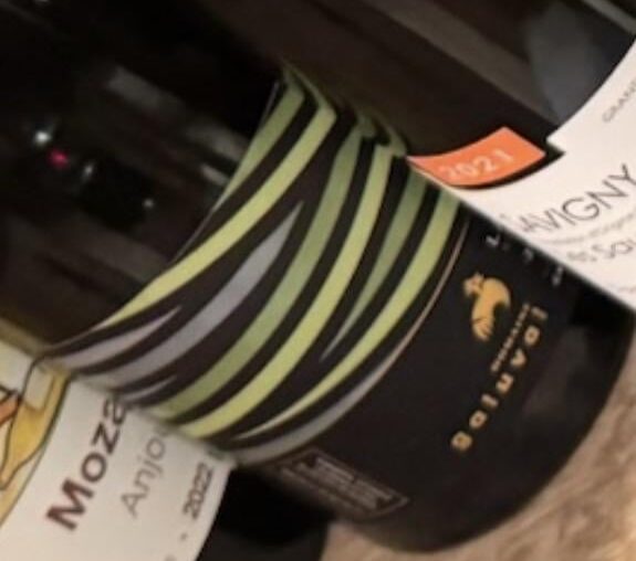 Can anyone help me identify this bottle? It’s a French white blend