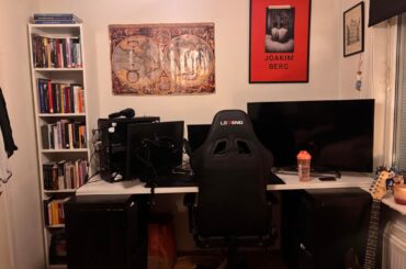 Hi, I’m curious what people think about my bedroom. I’m worried it might look strange or maybe even creep people out a little. What does it remind you of? (Please be patient; I’m an 18 year old broke student living with my single mom in a small apartment, lol.)