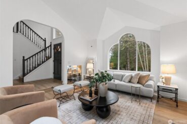 How do I dress this window?