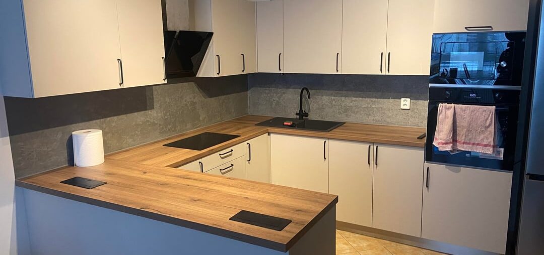 After and before kitchen area