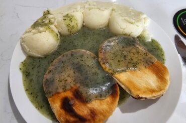 Traditional British Pie and Mash