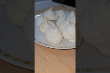 French Meringue Recipe | Only 3 Ingredients (Recipe in Description) #meringue #recipe #practical