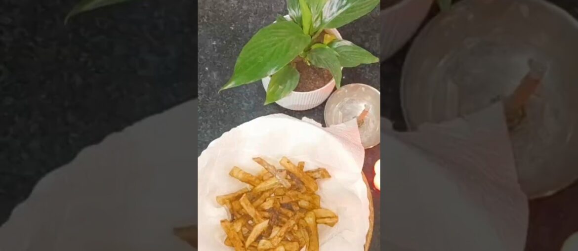 Ultra Crispy French Fries at Home.