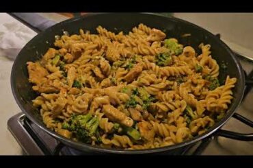 Delicious gourmet chicken and pasta very tasty 👌cooking with Chris and my Fiancé episode 5