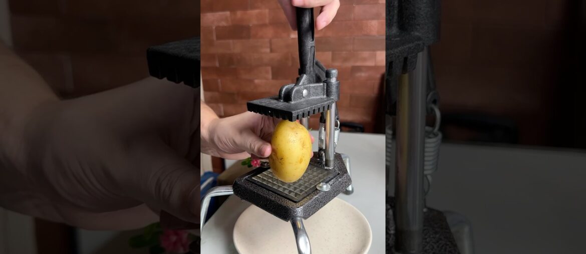 MÁQUINA DE FAZER BATATA FRITA