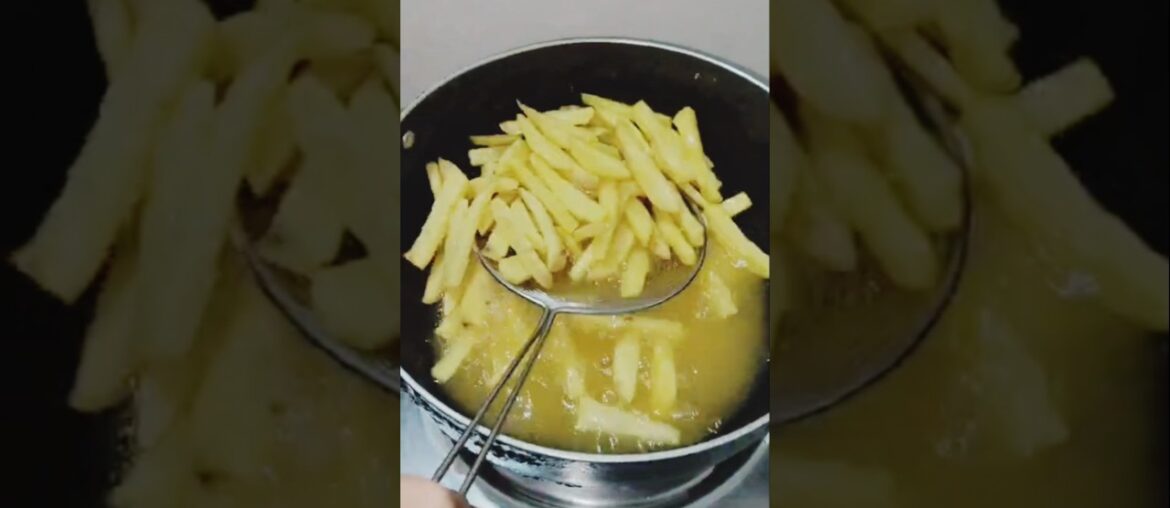 Crispy French Fries Recipe | Market Style Fries at Home 😍🍟 #Shorts #asmr #food Crispy French Fries Recipe | Market Style Fries at Home 😍🍟 #Shorts #asmr #food