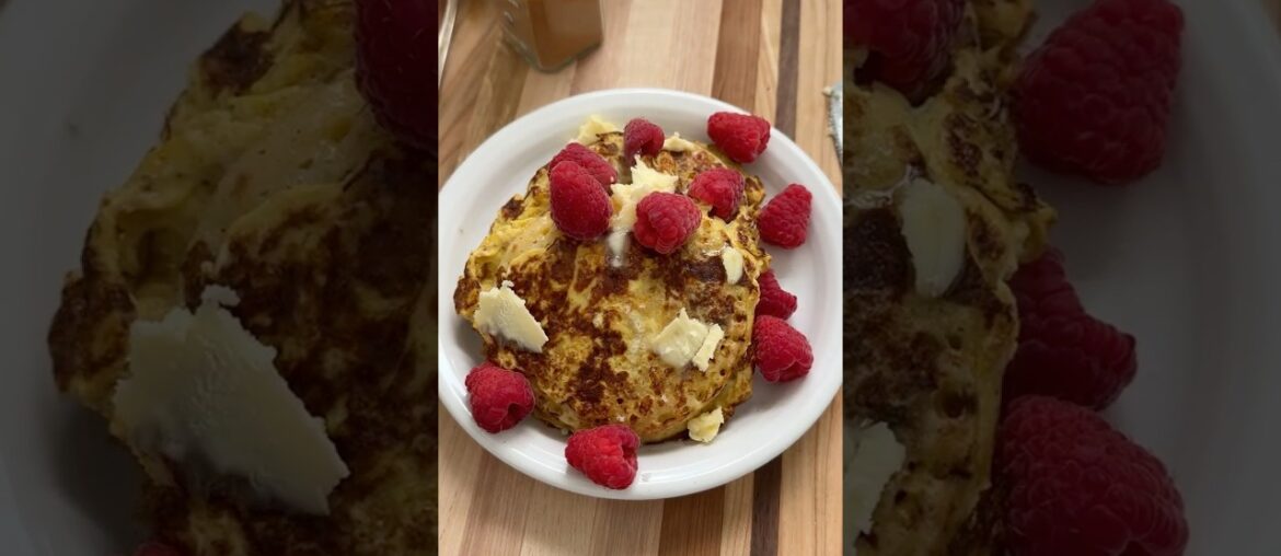 crumpet french toast❄️🪏☕️🥞 #breakfast #breakfastathome #crumpets #frenchtoast #icedcoffee