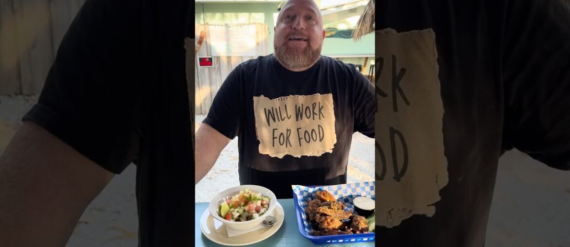 Trying Jerk wings in Jensen #foodie