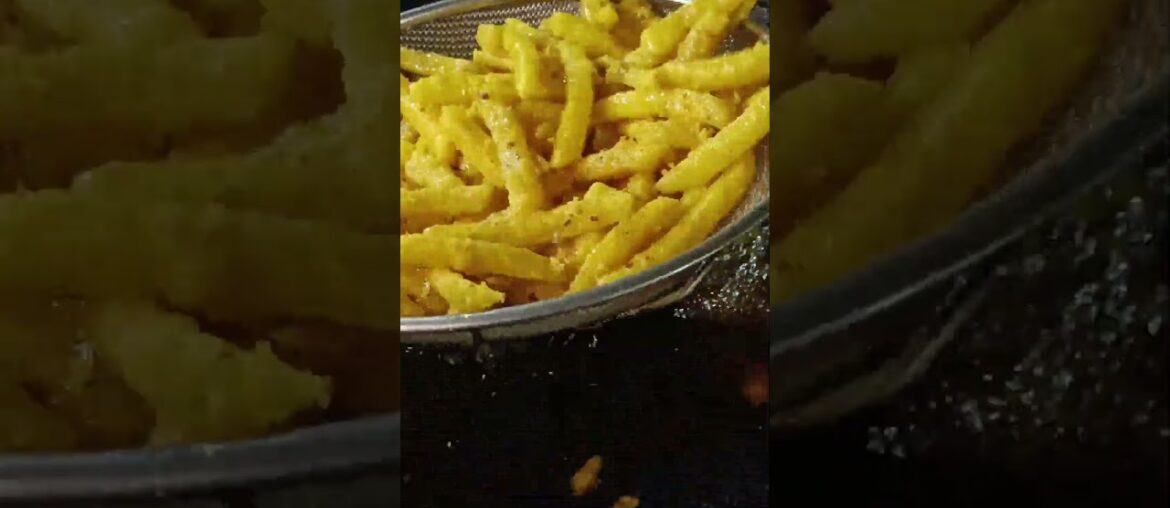 Crispy French Fries Street Style 😋 | Desi Thela Wale Fries #streetfood #minivlog #tastyspots #food