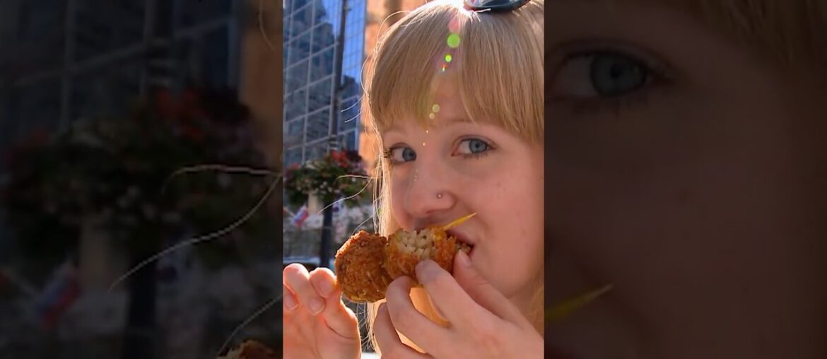 Eat St.- Gourmet Asian Street Food | Vancouver #shorts #food #travel #foodies #streetfood #foodscene