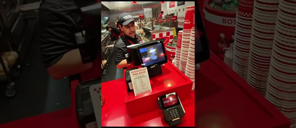 Five guys with 5 patties #fiveguys #burgersandfries #burgers #foodie #mukbang