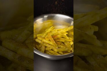 Super crunchy French fries 🍟 #asmr #shorts #potato #chips