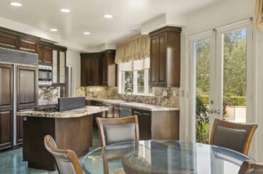 8109 E Bailey Way, Anaheim Hills, CA