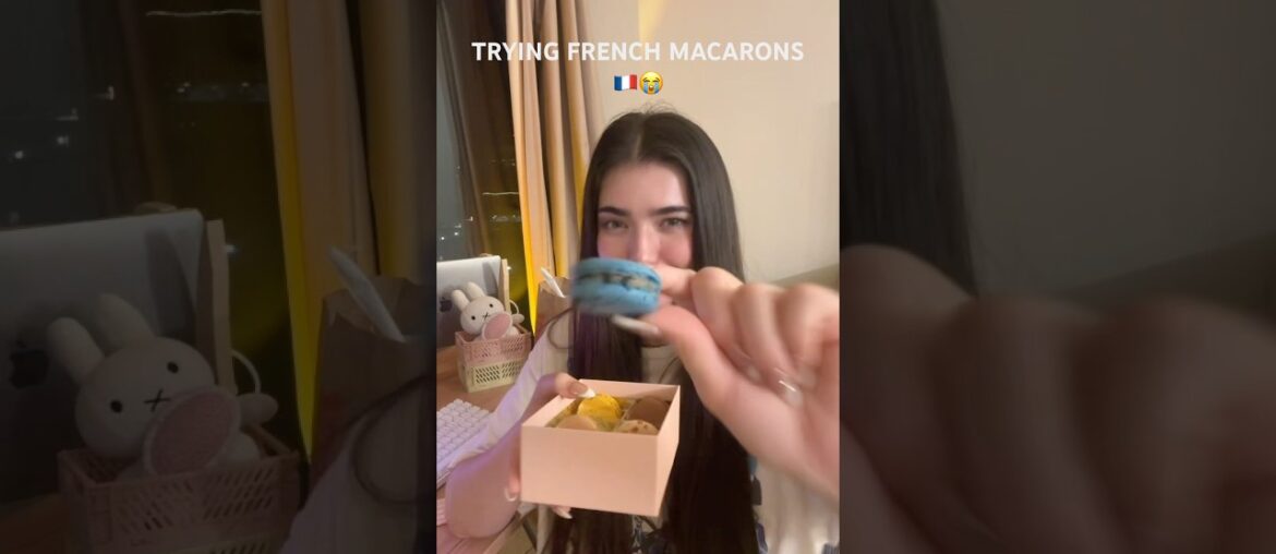 trying MACARONS from PARIS 🇫🇷🫢 #foodie