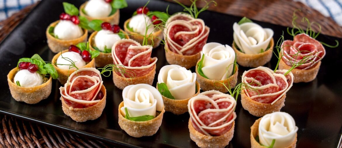Quick & Elegant Mini Croustade Party Appetizers. 8 Gourmet Finger Food Ideas