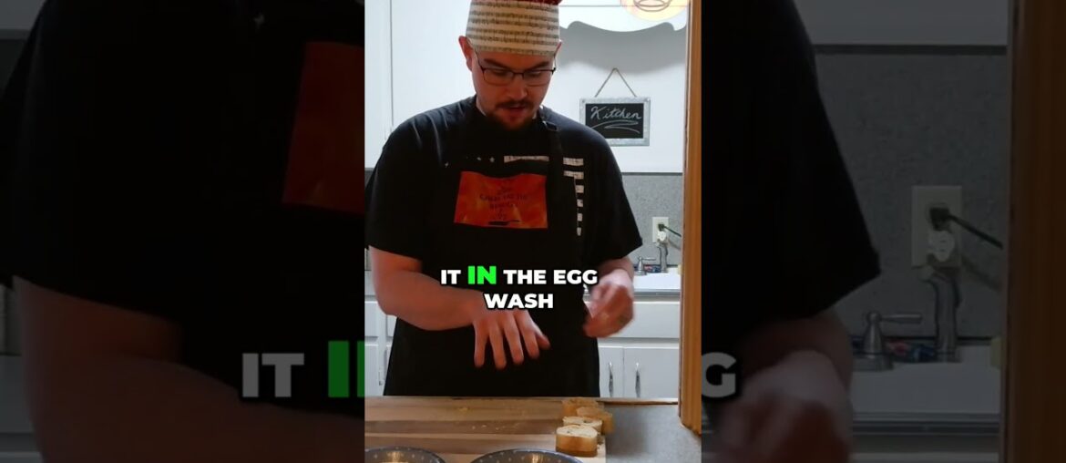 Baguette French Toast Hack 🥖 | How to Make Custardy, Golden French Toast #Shorts