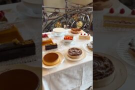 感動のデザートワゴン