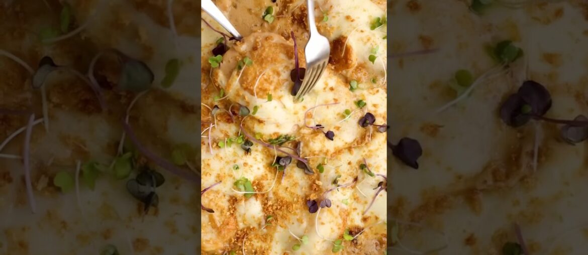 French  Onion  Chicken  It’s time to mix things up this holiday season  #food #recipe