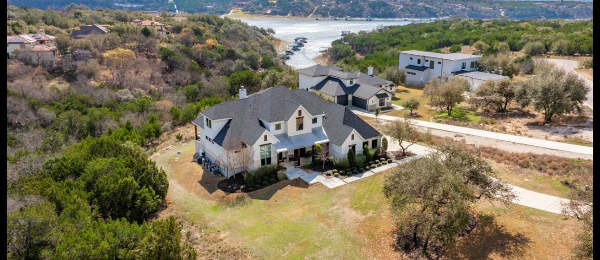 Melanie Smith|17701 Hunters Hollow|Jonestown, TX|ColdwellBankerHomes.com