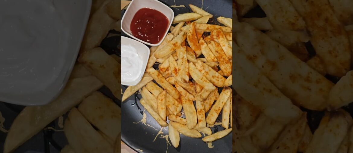 make french fries in just 5 minutes 😋🍟full vedio  in utube #recipe #foodyvibes # #fries
