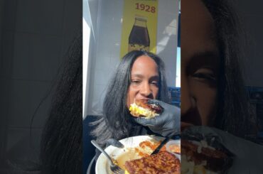 Would you try this Stuffed French Toast? #lasvegasfoodie #lasvegasrestaurants #lasvegastiktok