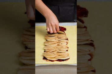 Deser w 5 minut! Tylko ciasto francuskie i jabłka