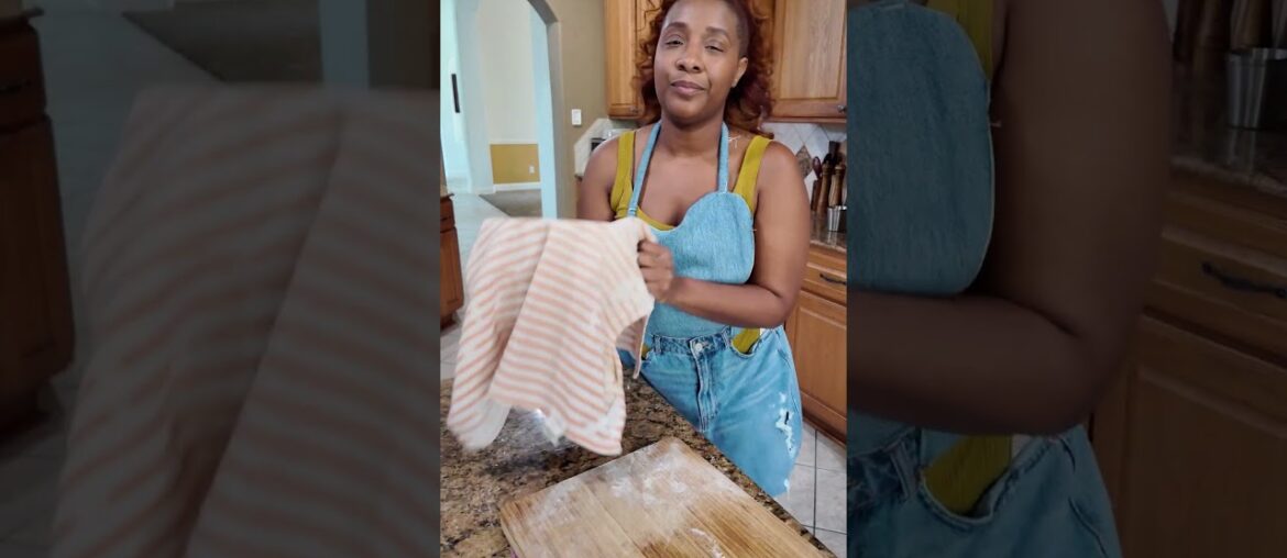 Fresh New Orleans Style French Bread (recipe in description) #breadbaking #southernrecipes #homemade