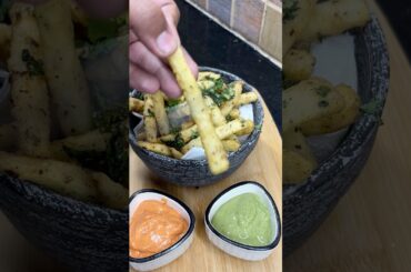 Making this insane crispy French fries 🍟 😘